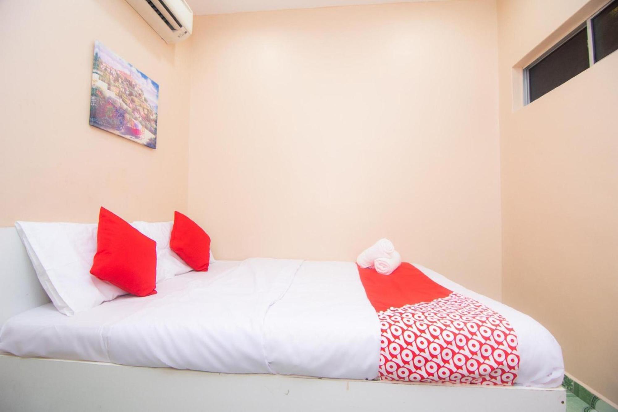 Oyo 1224 Hotel Hajah Rohayah Tanjong Malim Zewnętrze zdjęcie